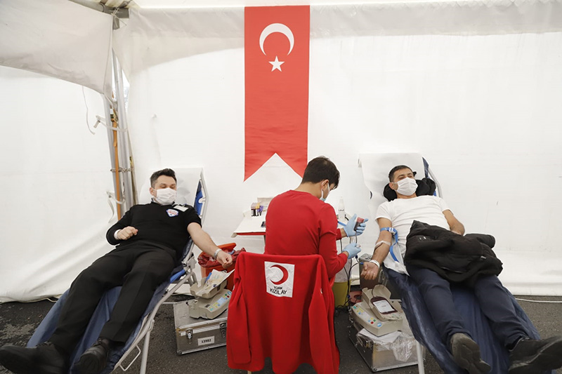 KAĞITHANE’DE 4 GÜNDE 400 ÜNİTE KAN TOPLANDI