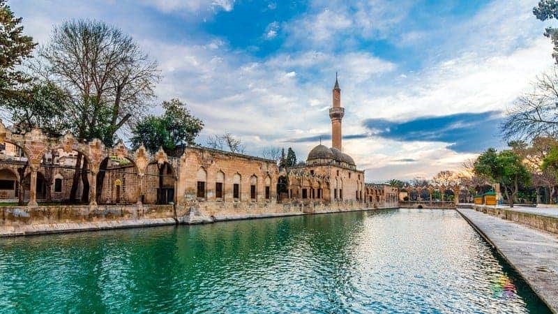 Şanlıurfa Profesyonel Turist Rehberleriyle Turizmde Hedef Büyütür