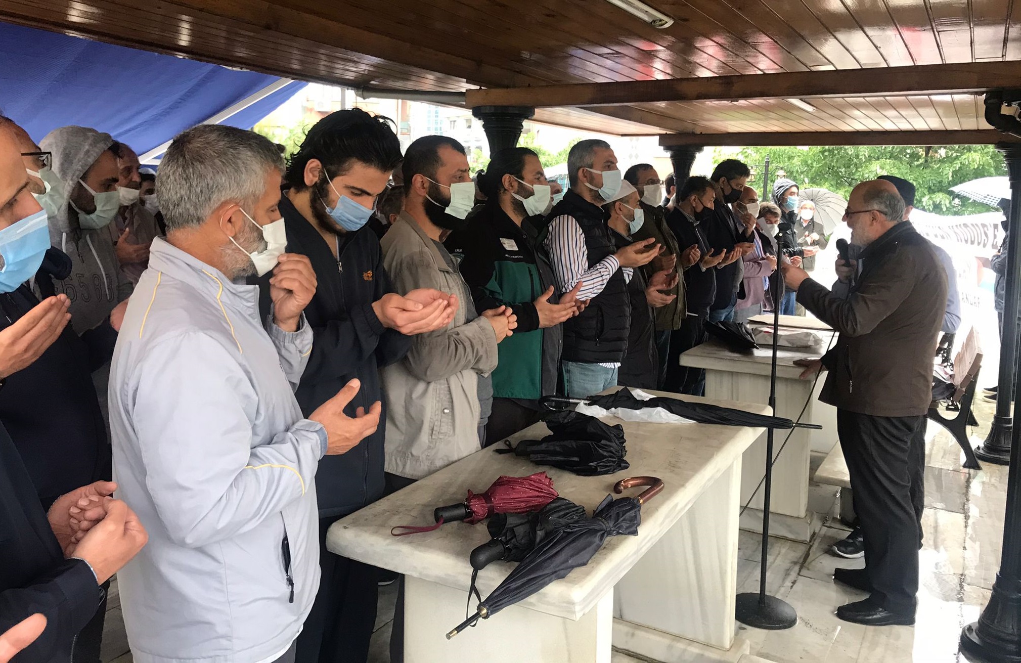 Kağıthane’de Filistinli Şehitler İçin Gıyabi Cenaze Namazı Kılındı