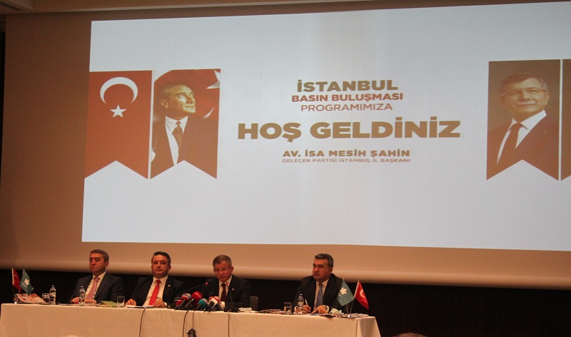 Gelecek Partisi Genel Başkanı Ahmet Davutoğlu, İstanbul’da Yerel ve Ulusal Basın Mensuplarıyla Buluştu