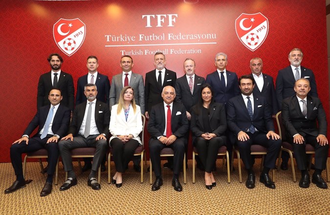 Türkiye Futbol Federasyonu Genel Başkanı Mehmet BÜYÜKEKŞİ Oldu