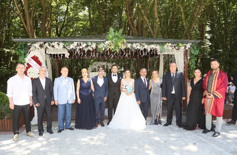 Demli Ailesi’nin Mutlu Günü