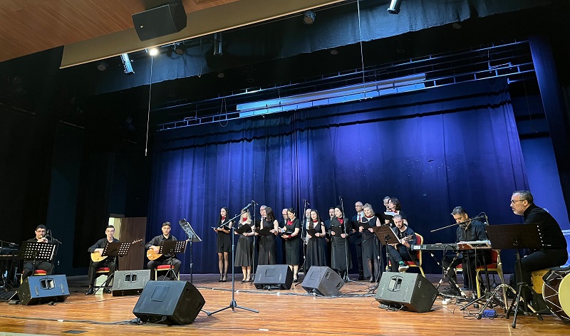 Murat Aldemir Halk Türküleri Korosu İlk Konserini Kağıthane’de Verdi