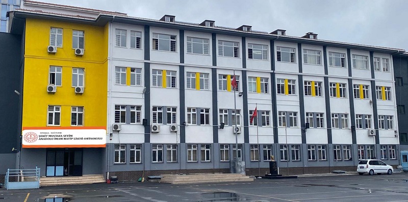 Şehit Mustafa Sevim Anadolu İmam Hatip Lisesi Yeni Binasında Eğitime Başladı