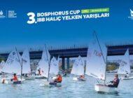 YELKENLİLER HALİÇ’TE SUYA İNİYOR