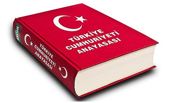 Anayasa’nın darbeci zihniyetten temizlenmesi gerekiyor