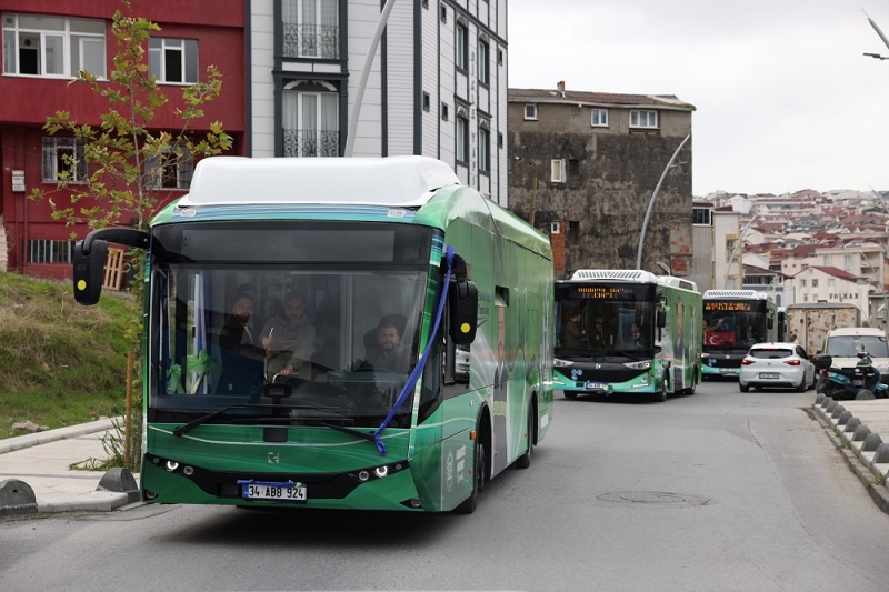 Arnavutköy’de Ücretsiz, Konforlu ve Yerli Otobüs Seferleri Başladı