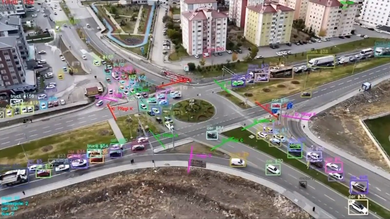 Erzurum Trafiğinde Yapay Zekâ Dönemi! Başkan Sekmen’den ‘Akıllı Şehir’ Hamlesi