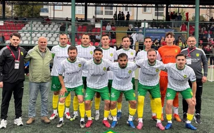 Kağıthanespor’dan Sezona Çifte Başlangıç: Onur Color Forma Sponsoru Oldu!