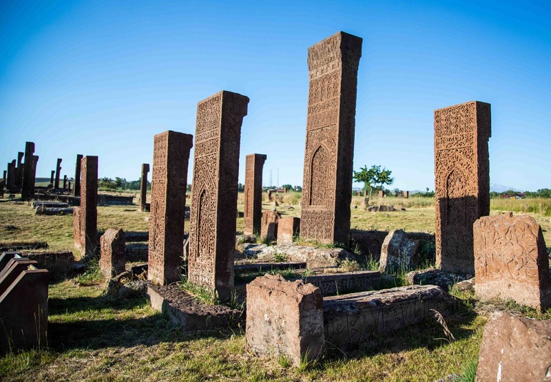 Anadolu’nun Tapu Senedi: Ahlat Selçuklu Meydan Mezarlığı, Tarihi Sırlarını Fısıldıyor