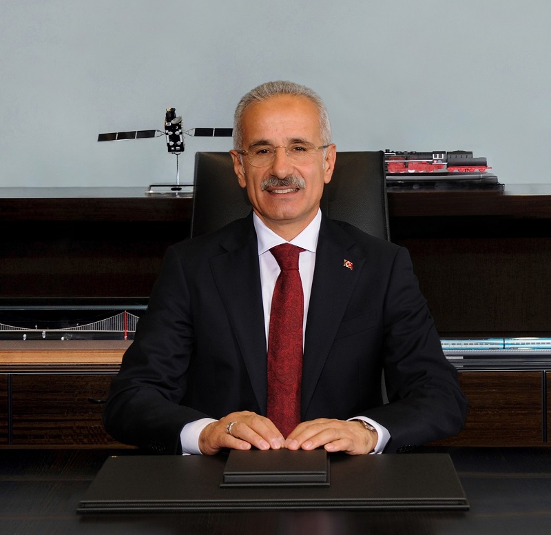 TÜRKİYE’DE TEKNOLOJİDE YENİ MİLAT: 5G İÇİN TARİH VERİLDİ!