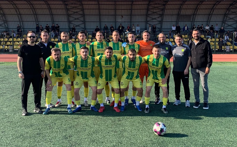 Kağıthane Spor Fırtınası Sefaköy’ü Salladı: Liderlik Yolu Açılıyor!