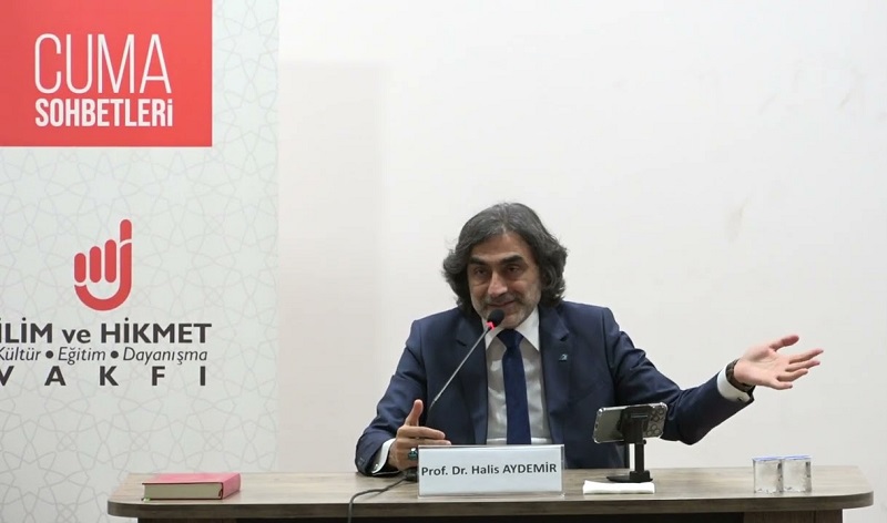 Prof. Dr. Halis Aydemir: Ahlak, Ancak Allah’a Duyulan Sevgi ve Sorumlulukla Başlar