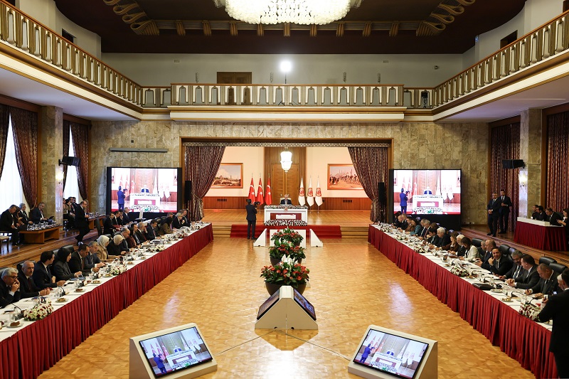TBMM Komisyonu İmralı’ya Gitme Kararı Aldı: Heyet Belirleniyor
