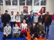 Minderde Kağıthane Rüzgarı: Genç Güreşçiler İstanbul’u Salladı!