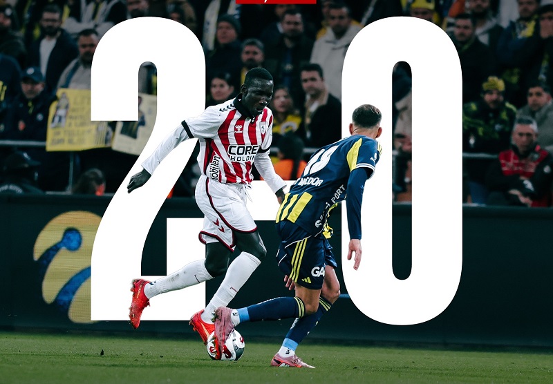 SÜPER KUPA’DA FİNALİN ADI KOYULDU: FENERBAHÇE SAMSUNSPOR’U SAF DIŞI BIRAKTI