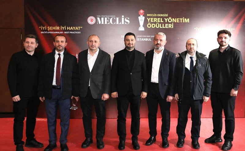 Betonun Değil, Yeşilin Zaferi: Kâğıthane Belediyesi’nden Mimari Başarı!