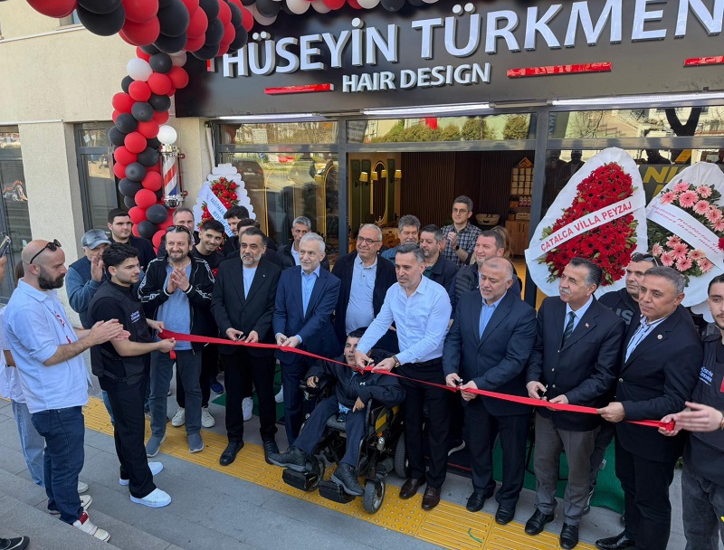 Hüseyin Türkmen Hair Design Güzeldere Şubesiyle Hizmete Açıldı!