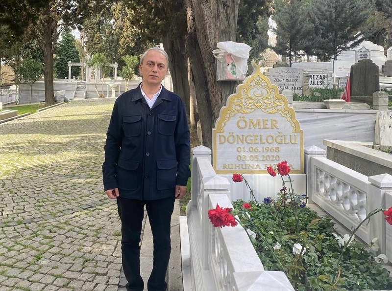 İlahiyatçı Ömer Döngeloğlu Vefatının 6. Yılında Kabri Başında Dualarla Yad Edildi