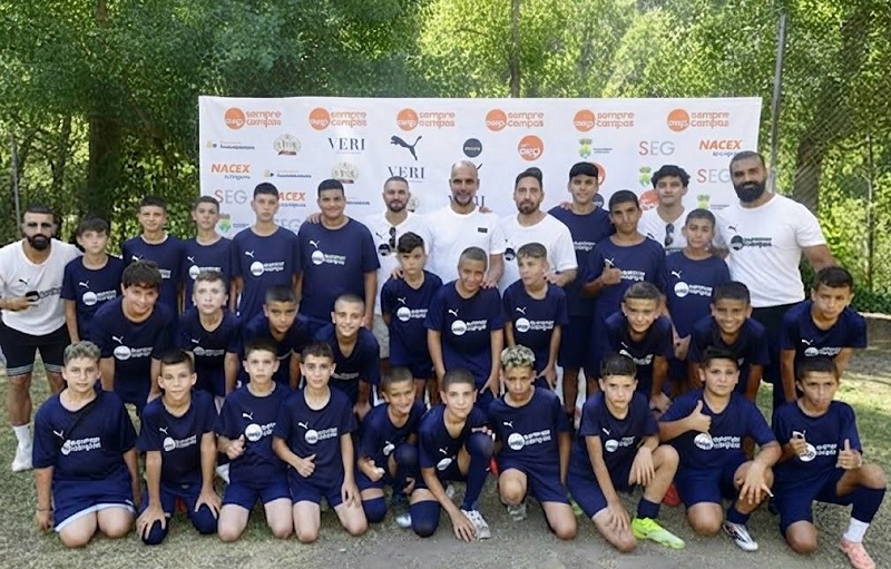 Pep Guardiola Filistinli Çocuklara Vefa ve Kardeşlik Kampı Yaptı