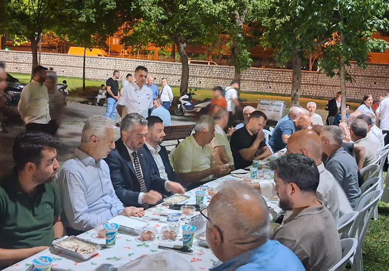 AK Parti Kağıthane’den 25. Yıl Dönümünde Anlamlı Anma Programı