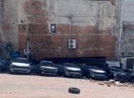 Kağıthane’de Korkutan Olay: Duvar Otoparka Çöktü, Sıfır Kilometre Araçlarda Hasar Oluştu