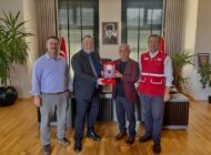 Gazeteci Cihan Fulser’e Türk Kızılayı’ndan Anlamlı Plaket