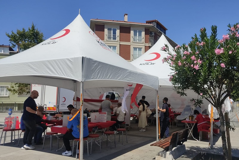 Kağıthane’de Kan Bağışı Seferberliği Rekor Katılımla Tamamlandı