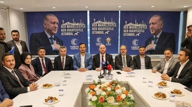 AK Parti Kağıthane İlçe Başkanlığı’nda “Türkiye Yüzyılı Buluşmaları” Gerçekleştirildi