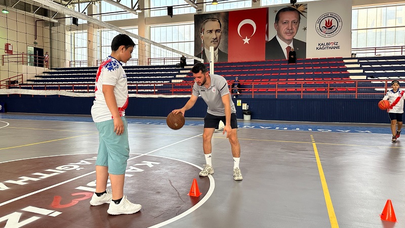 Kâğıthane’de Kış Spor Okulları Kayıtları Başladı: 23 Farklı Branşta Eğitim Verilecek