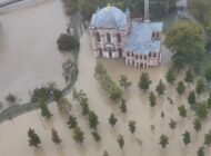 Tarihi Sadabad Camii Sular Altında Kaldı